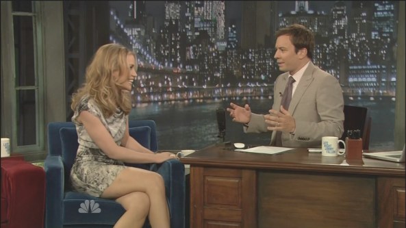 Piper Perabo - Late Night with Jimmy Fallon (2010-07-16)1